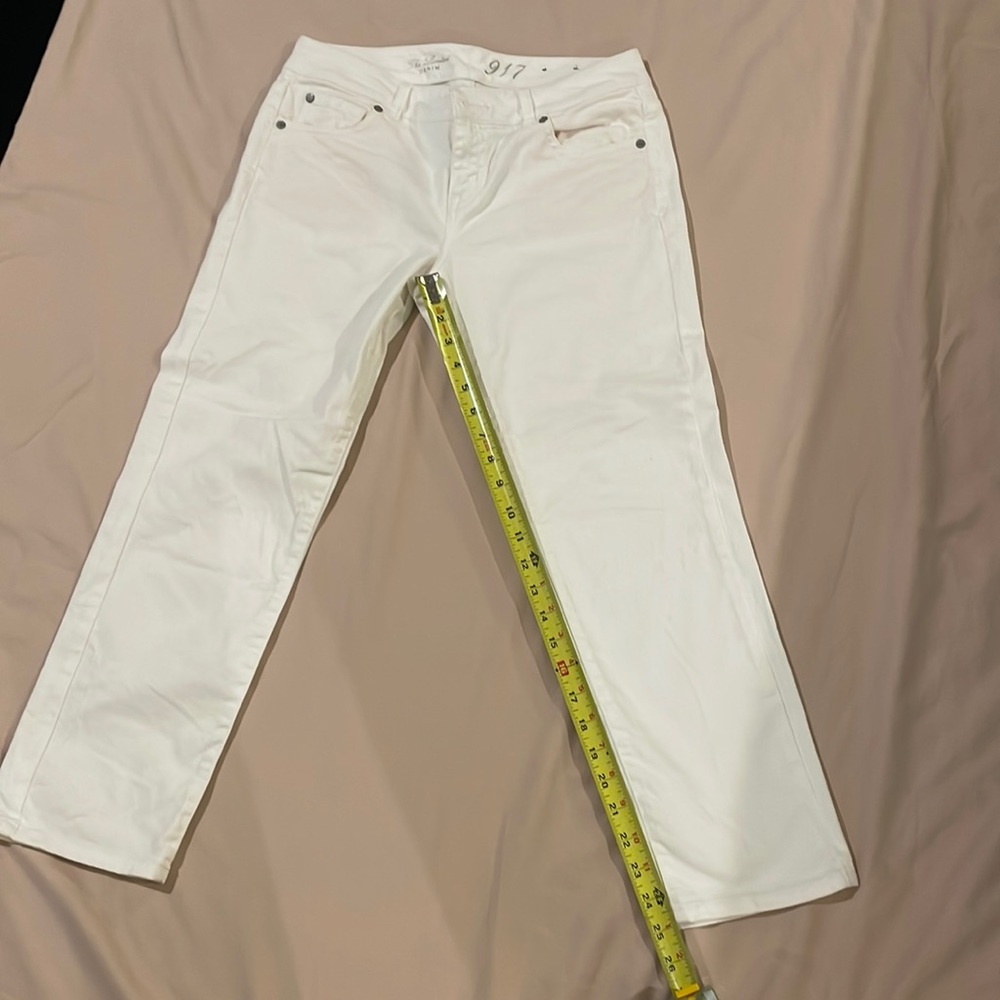 White cropped Limited 917 jeans